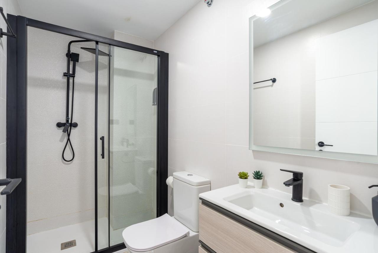 Nuevo Estacion Central Playa 3 Dorm Ac Málaga Extérieur photo